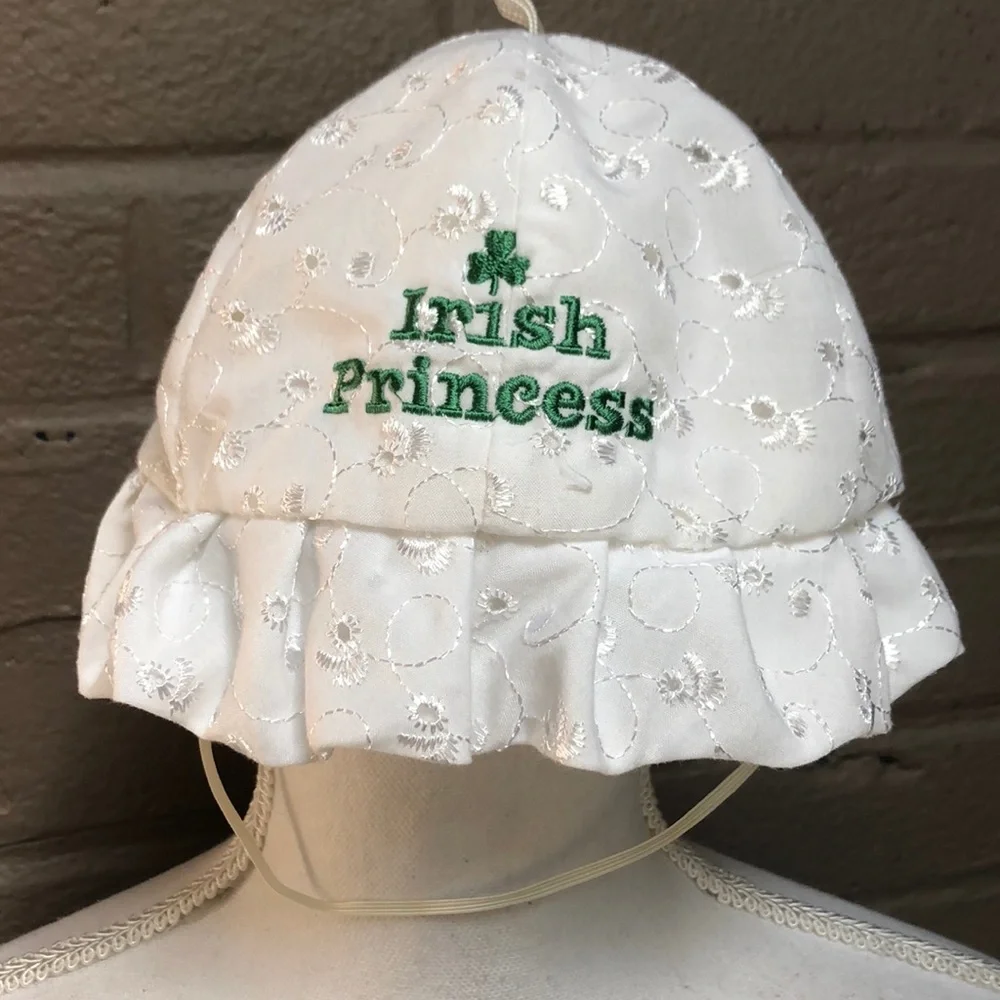 White embroidered lace Sun Hat